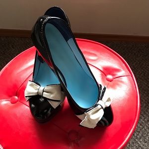 Sweet Candy Black Patent Bow Shoes 7 40